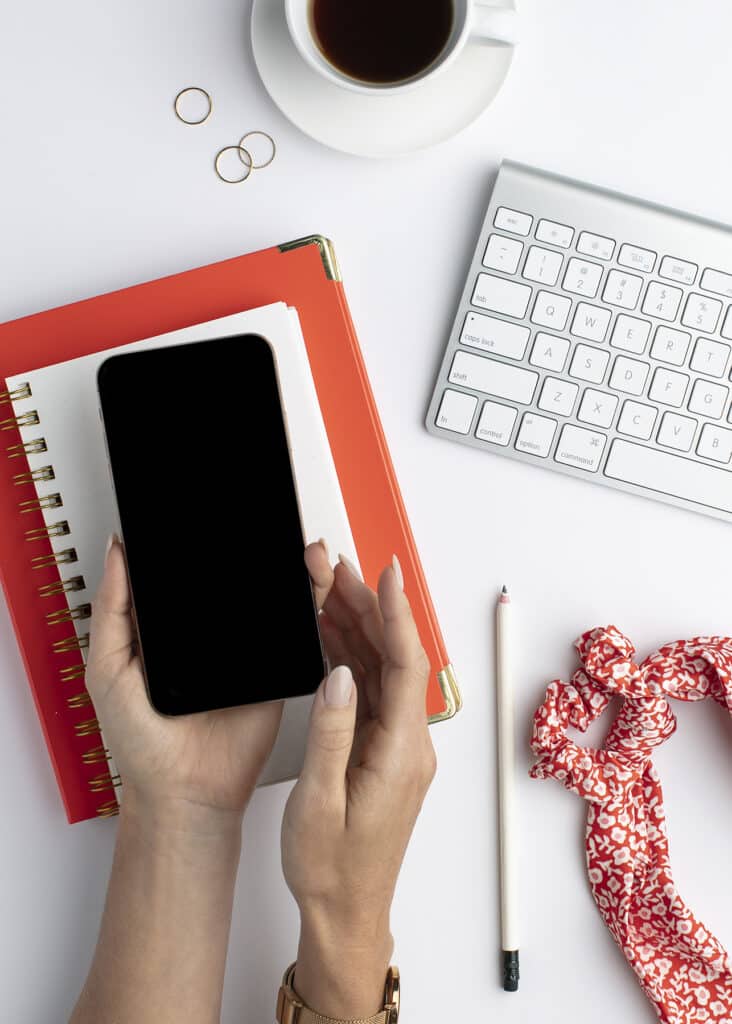 phone to research the cost to start a blog